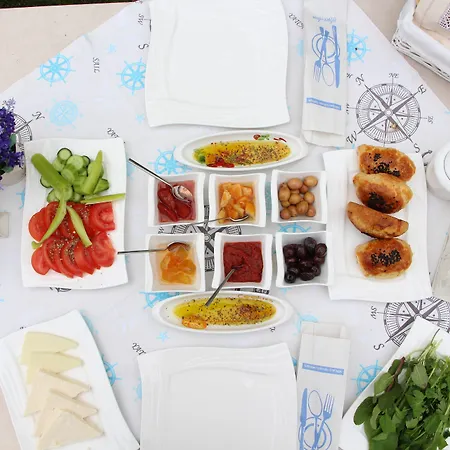 Kirli * 博兹贾阿达岛