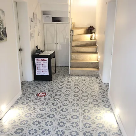 Kirli 博兹贾阿达岛