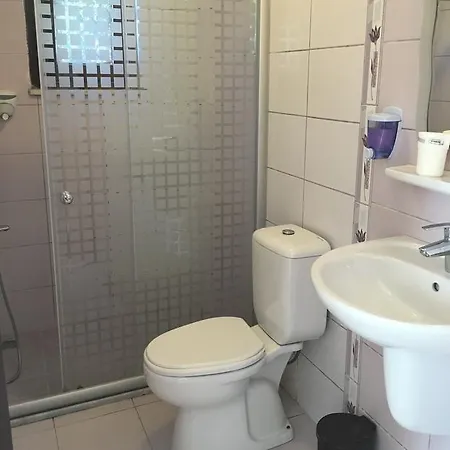 Kirli 博兹贾阿达岛