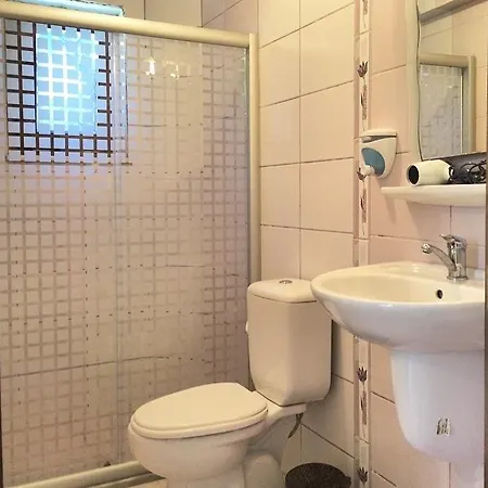 Kirli 博兹贾阿达岛